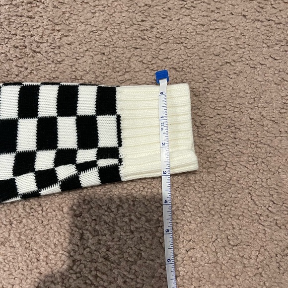 Women's SHEIN rolled turtle neck pointelle knit sweater - Picture 6 of 10